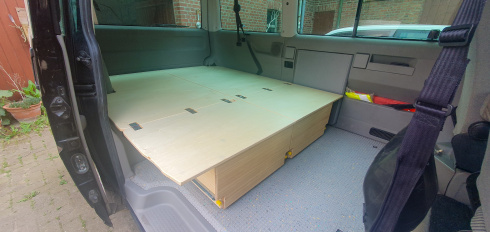 Liegeposition ganze Breite